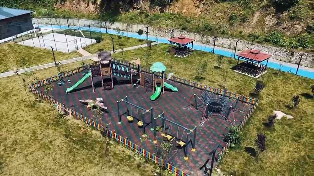 Çamlihemşi̇n Mi̇llet Bahçesi̇ 4