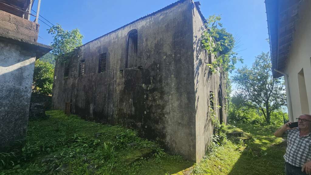 Esenkıyı Camii 004
