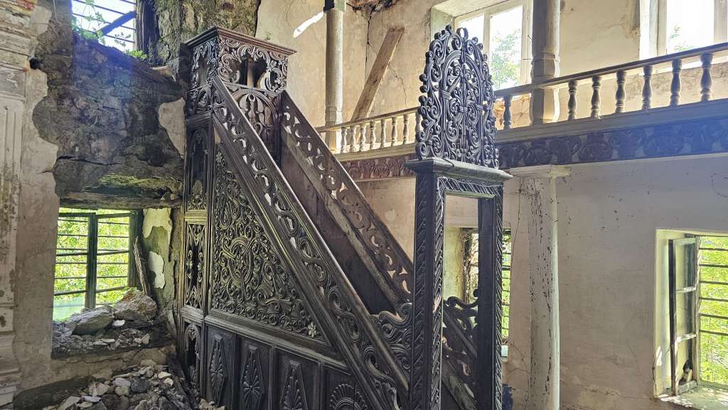 Esenkıyı Camii 008