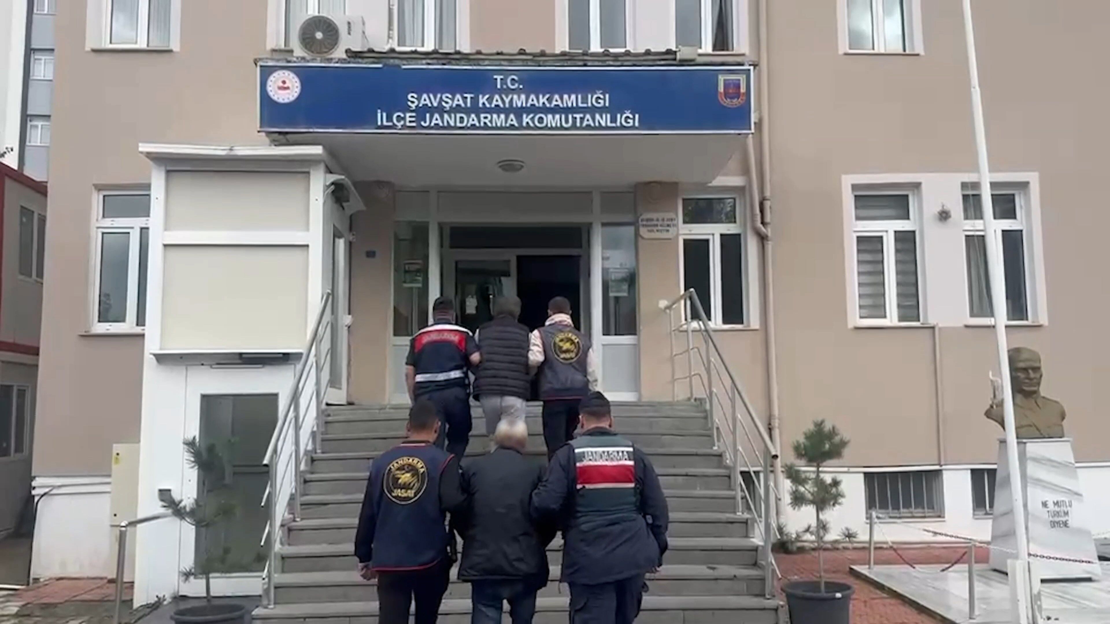 Artvin Jasat Opersyonu.mp4 Snapshot 00.26.512
