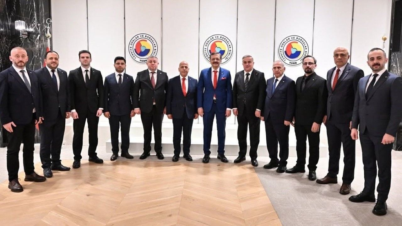 Artvin Ticaret Borsası heyetinden Hisarcıklıoğlu’na ziyaret