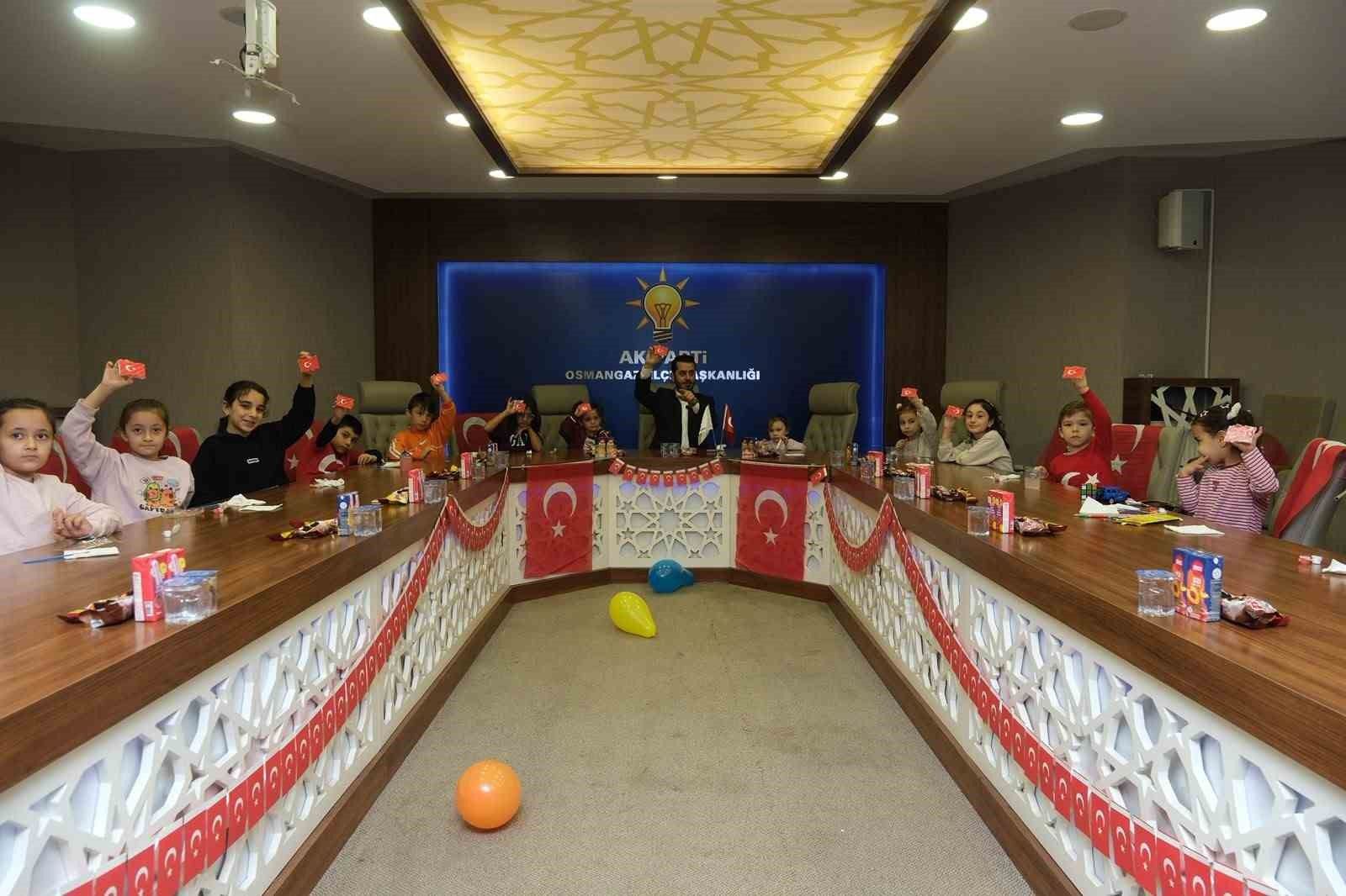 AK Parti Osmangazi'den 29 Ekim'e anlamlı etkinlik