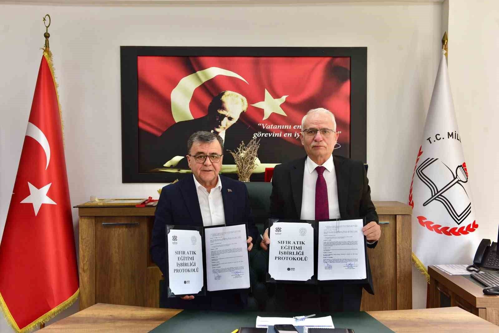 Altıeylül'de sıfır atık için eğitim iş birliği protokolü imzalandı