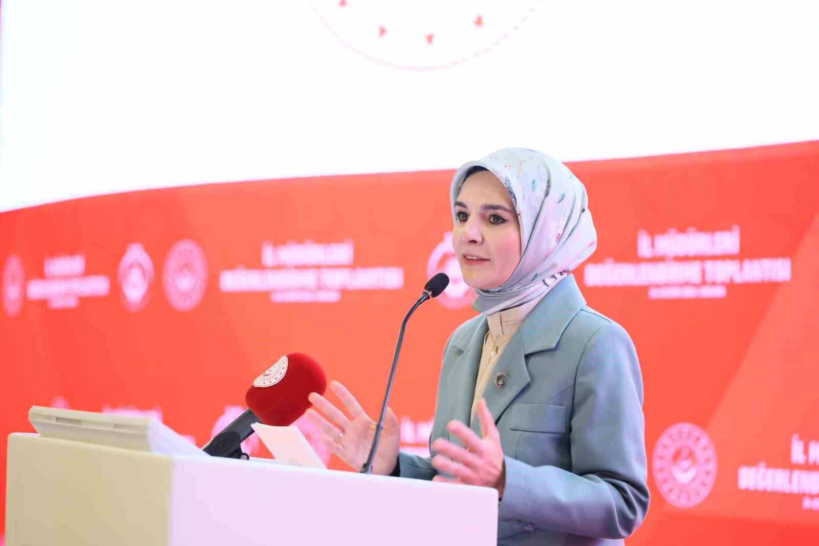 Bakan Göktaş'tan il müdürlerine sahada aktif yönetim ve habersiz denetim talimatı