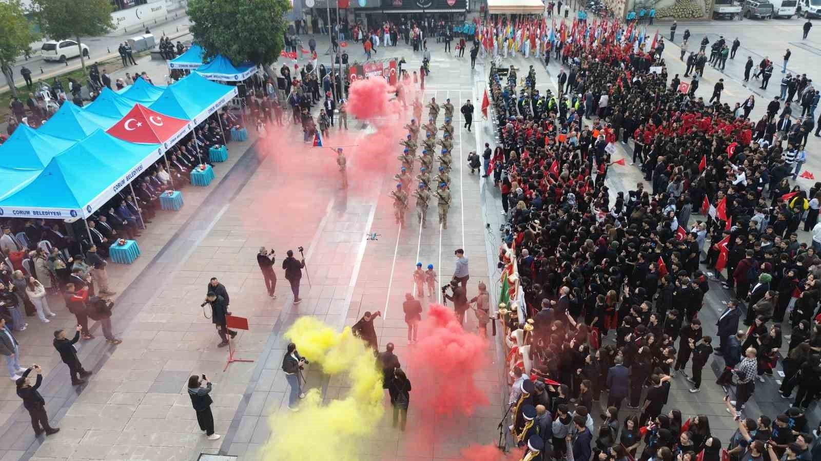 Çorum'da 29 Ekim Cumhuriyet Bayramı büyük coşkuyla kutlandı