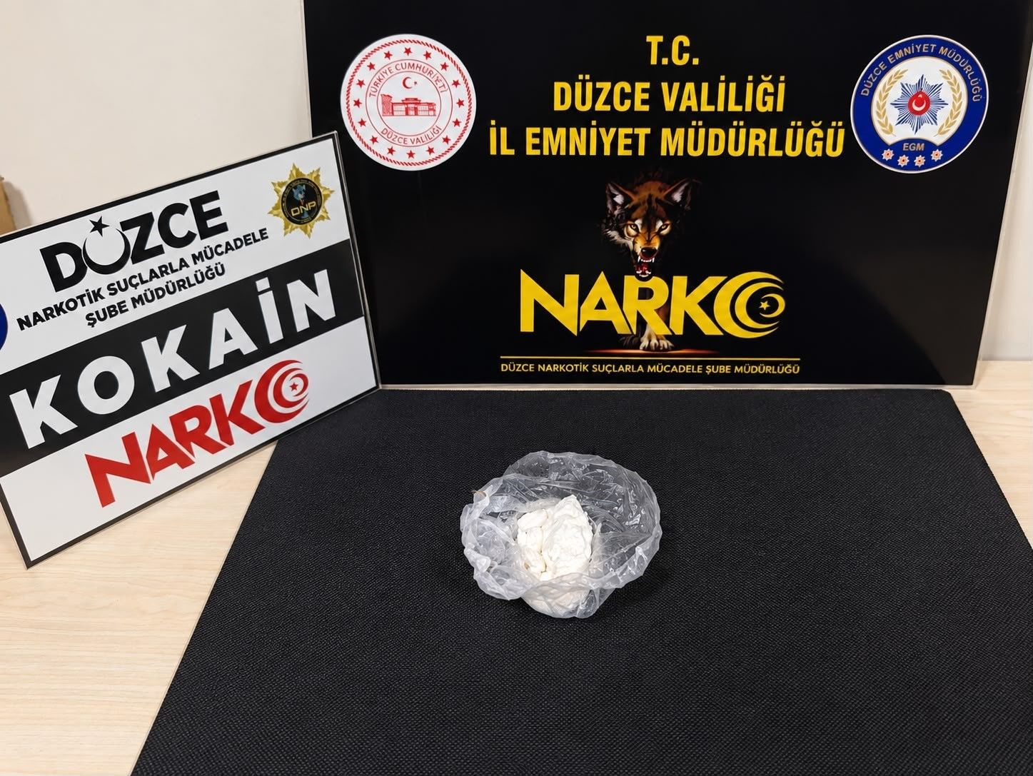 Düzce polisi uyuşturucu tacirlerine göz açtırmıyor