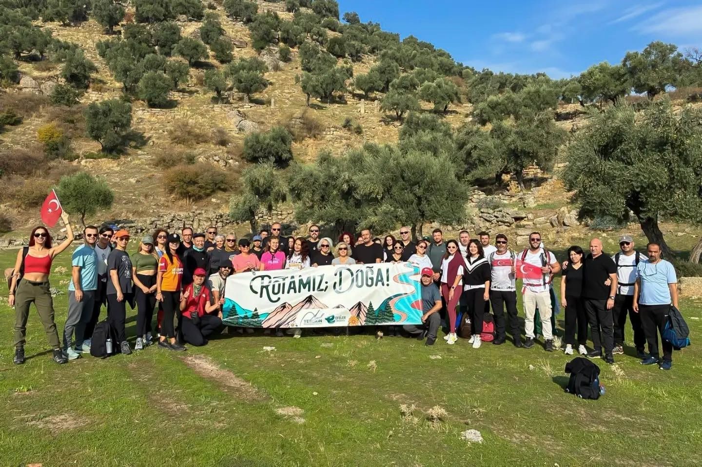 Efeler'den Alinda Antik Kenti'ne Cumhuriyet yürüyüşü