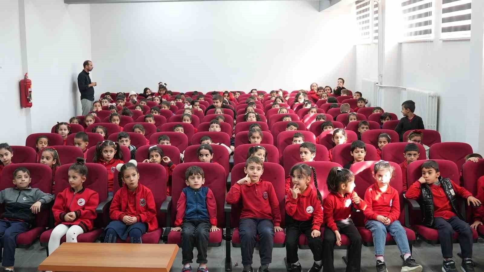 Elazığ Belediyesi'nden öğrencilere ağız ve diş sağlığı eğitimi
