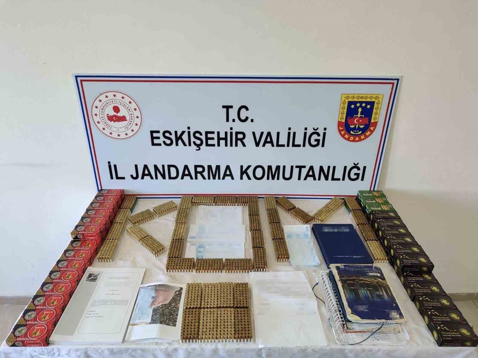 Eskişehir'de jandarmadan tefecilik operasyonu: 4 şüpheli yakalandı