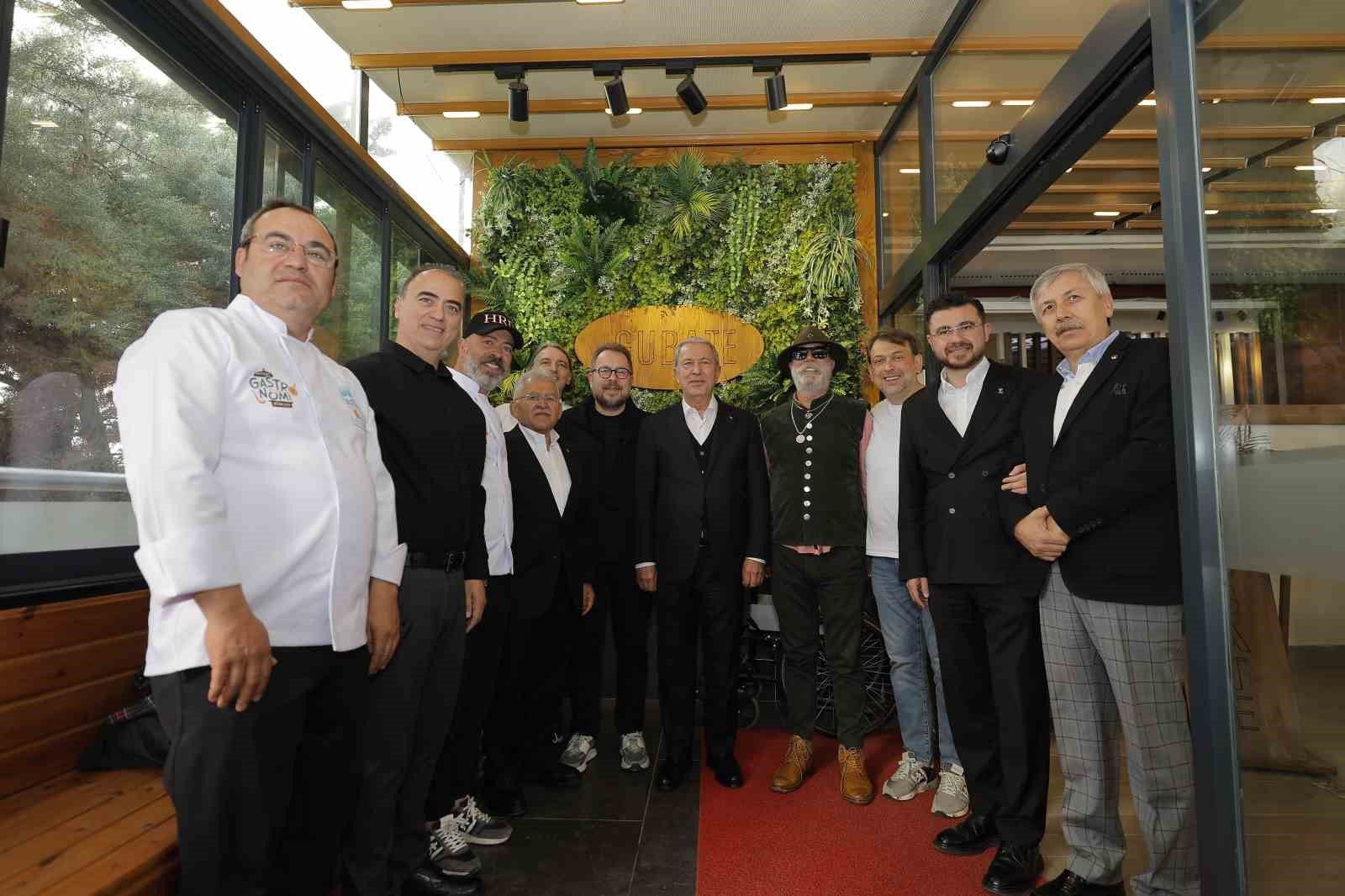 Gastronomi dünyasından Başkan Büyükkılıç ve büyükşehire tam not