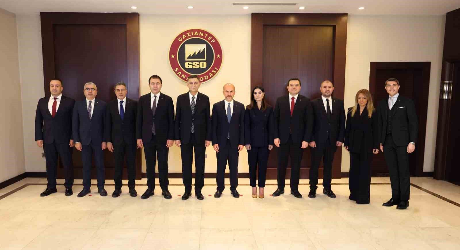 GSO'da yeni dönem yönetim kurulu görev dağılımı yapıldı
