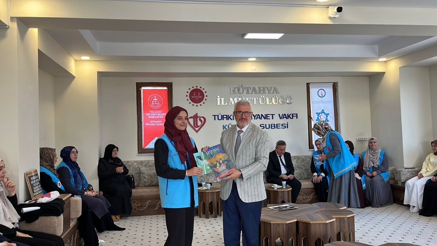 Kütahya'da gençlerin gönül dünyasına dokunan buluşma