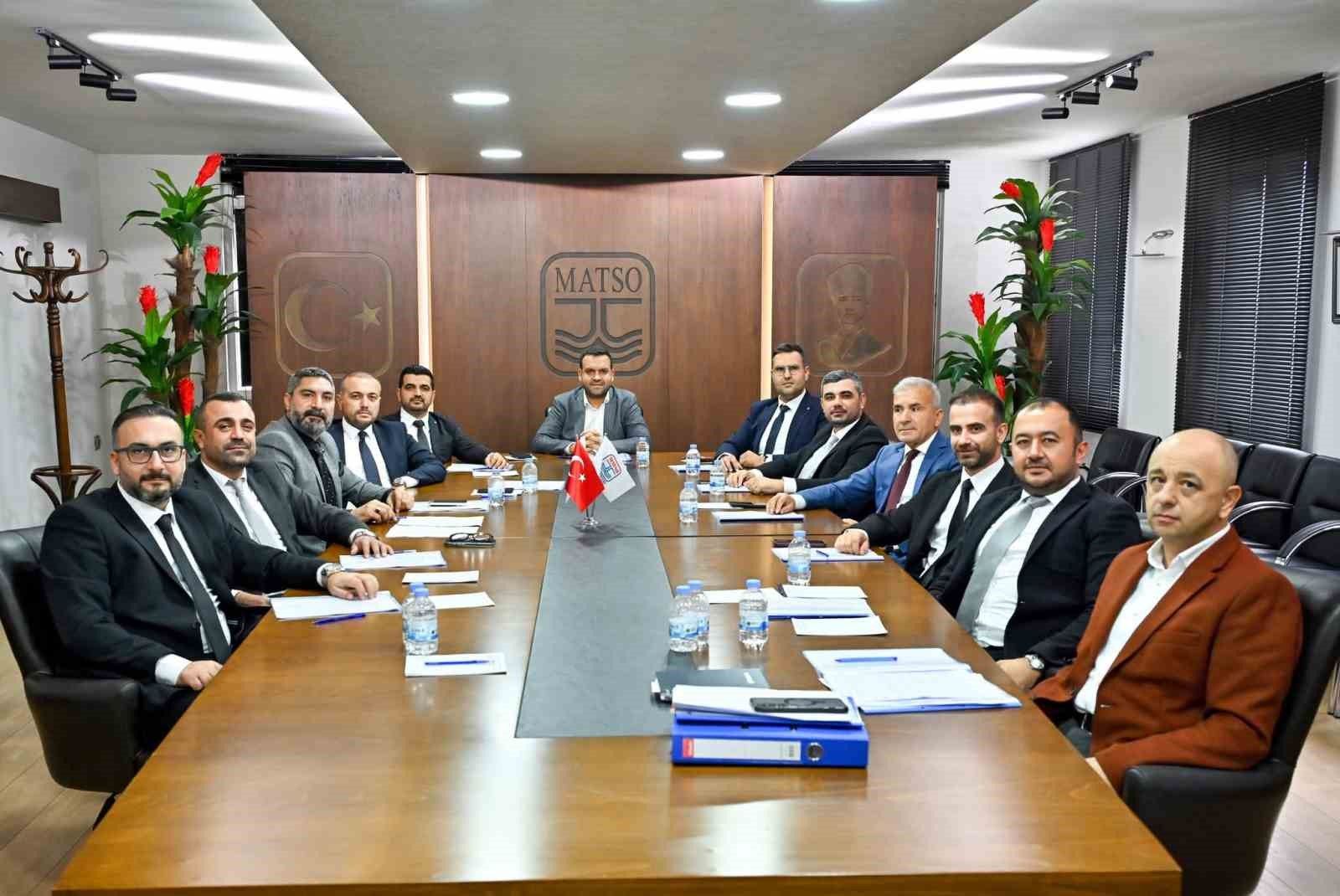 Manavgat Ticaret ve Sanayi Odası'nda görev dağılımı yapıldı