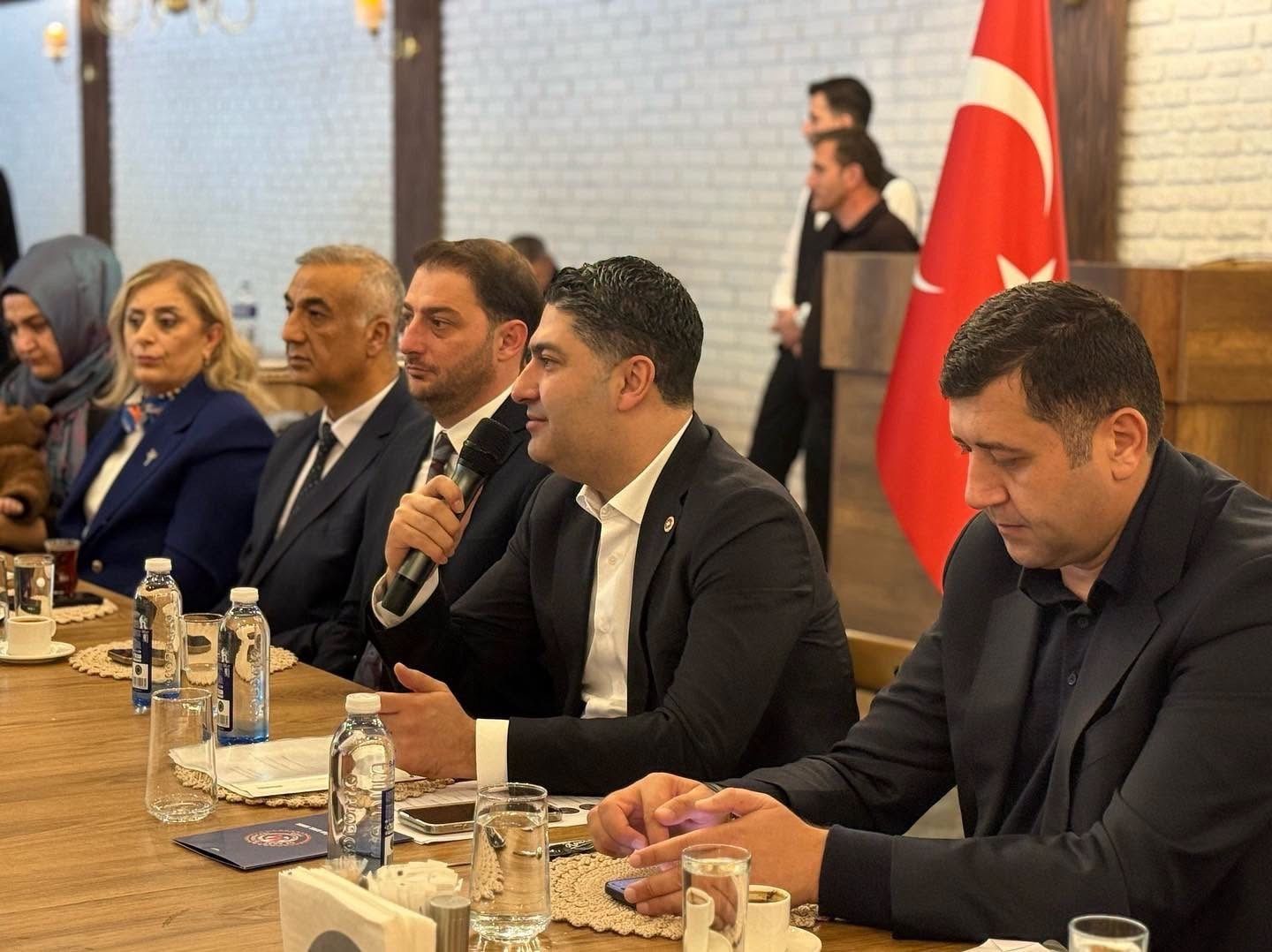 MHP Kayseri Teşkilatı'ndan sahada mesai