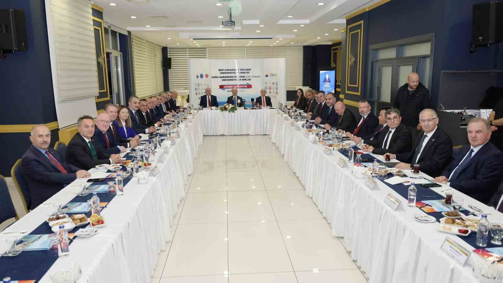 Rektör Kırışık, Batı Karadeniz Üniversiteler Birliği toplantısına katıldı